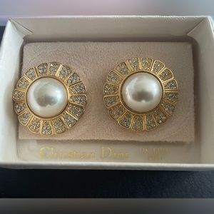 CHRISTIAN DIOR 14k gold post earrings